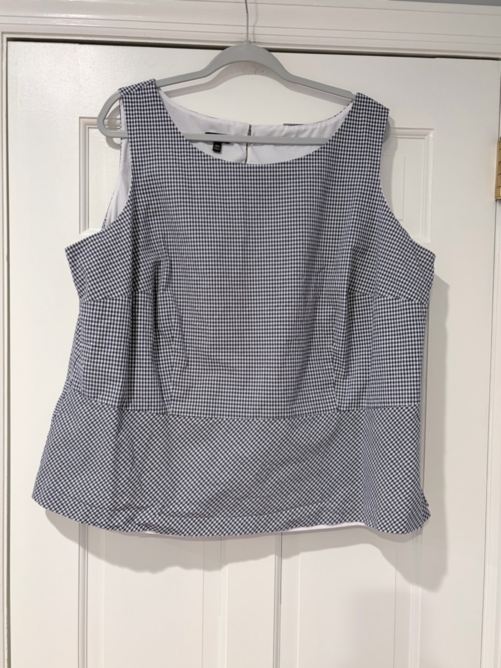 Talbots Gingham Peplum Top 20W Black White Sleeveless Fit & Flare Classic